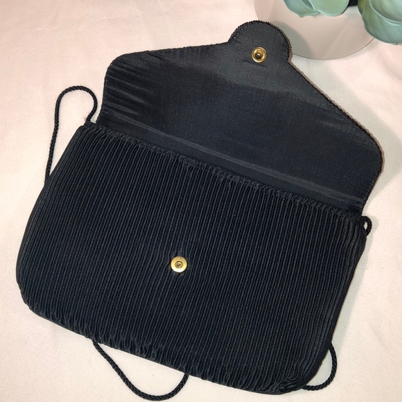 La Regale Party Purse - Picture 2 of 4